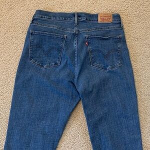 Levi's Women's Cassic Straight Leg Denim Jeans (size 29) or 8M